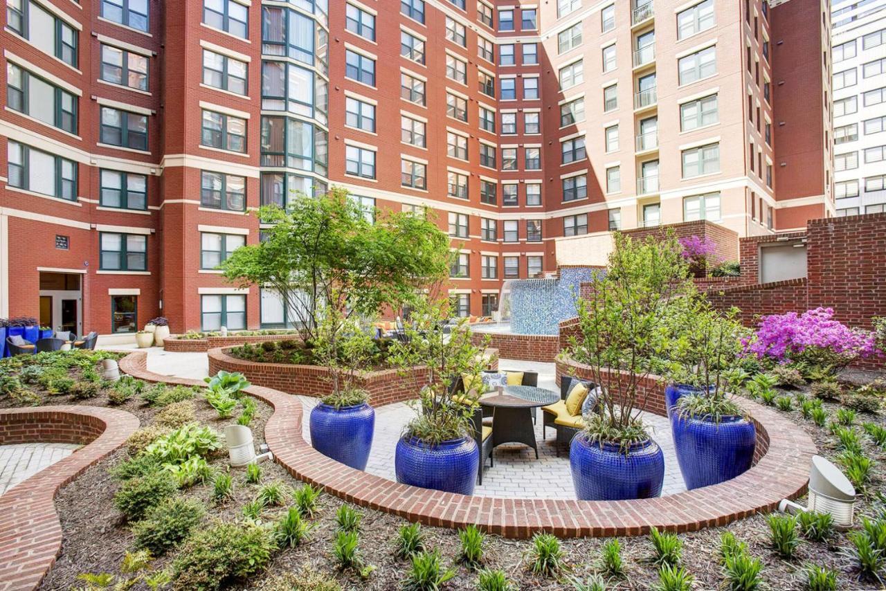 Logan Circle 2br W Gym Wd Pool Nr Bars Wdc-481 Apartment Washington